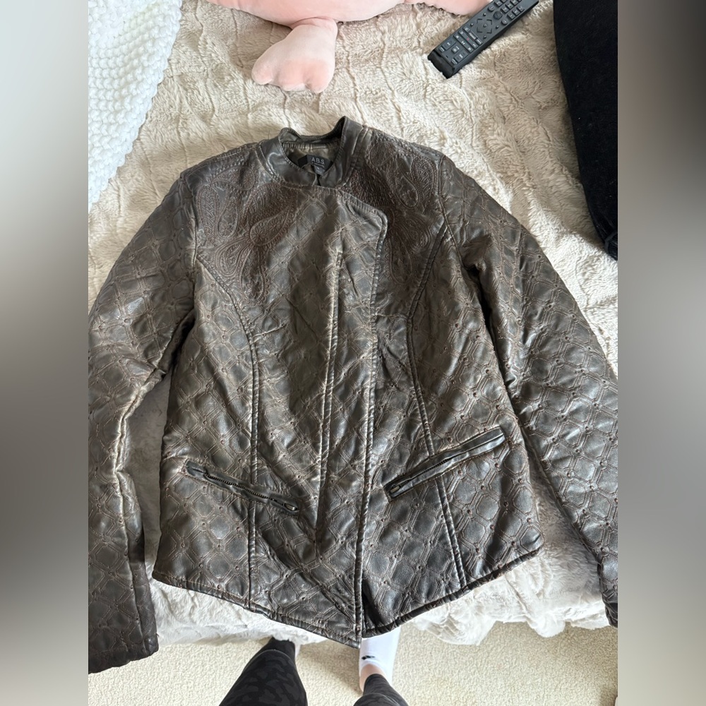 Women’s Small ABS by Allen Schwartz Faux Leather Jacket